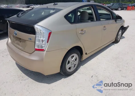 2011 Toyota Prius Three from USA, damaged, VIN JTDKN3DU3B1383812